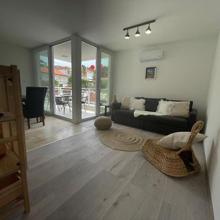 Vila Regina Apartment Paloma With Swimming Pool Jezera Εξωτερικό φωτογραφία