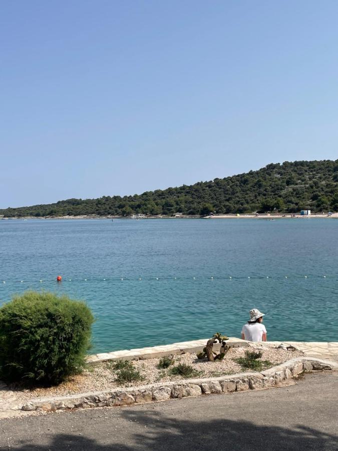 Vila Regina Apartment Paloma With Swimming Pool Jezera Εξωτερικό φωτογραφία