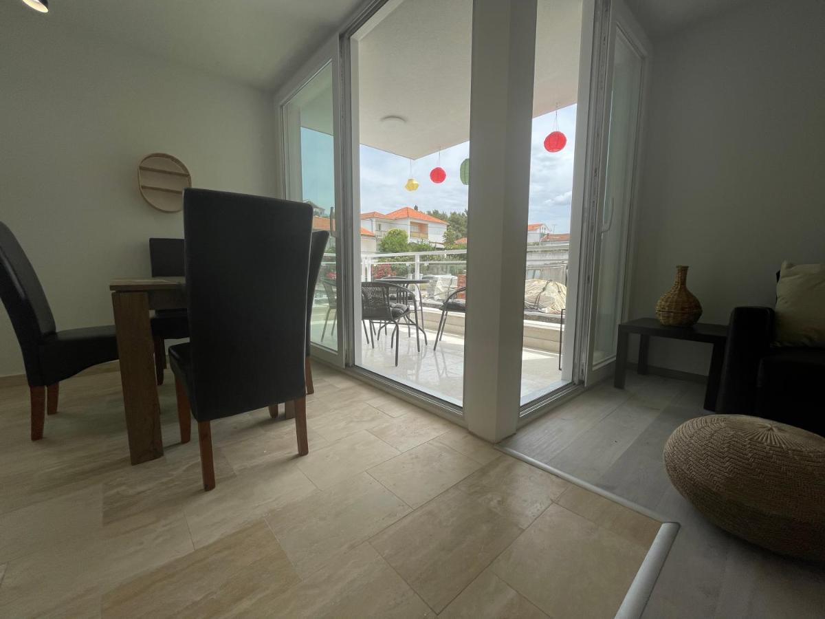 Vila Regina Apartment Paloma With Swimming Pool Jezera Εξωτερικό φωτογραφία