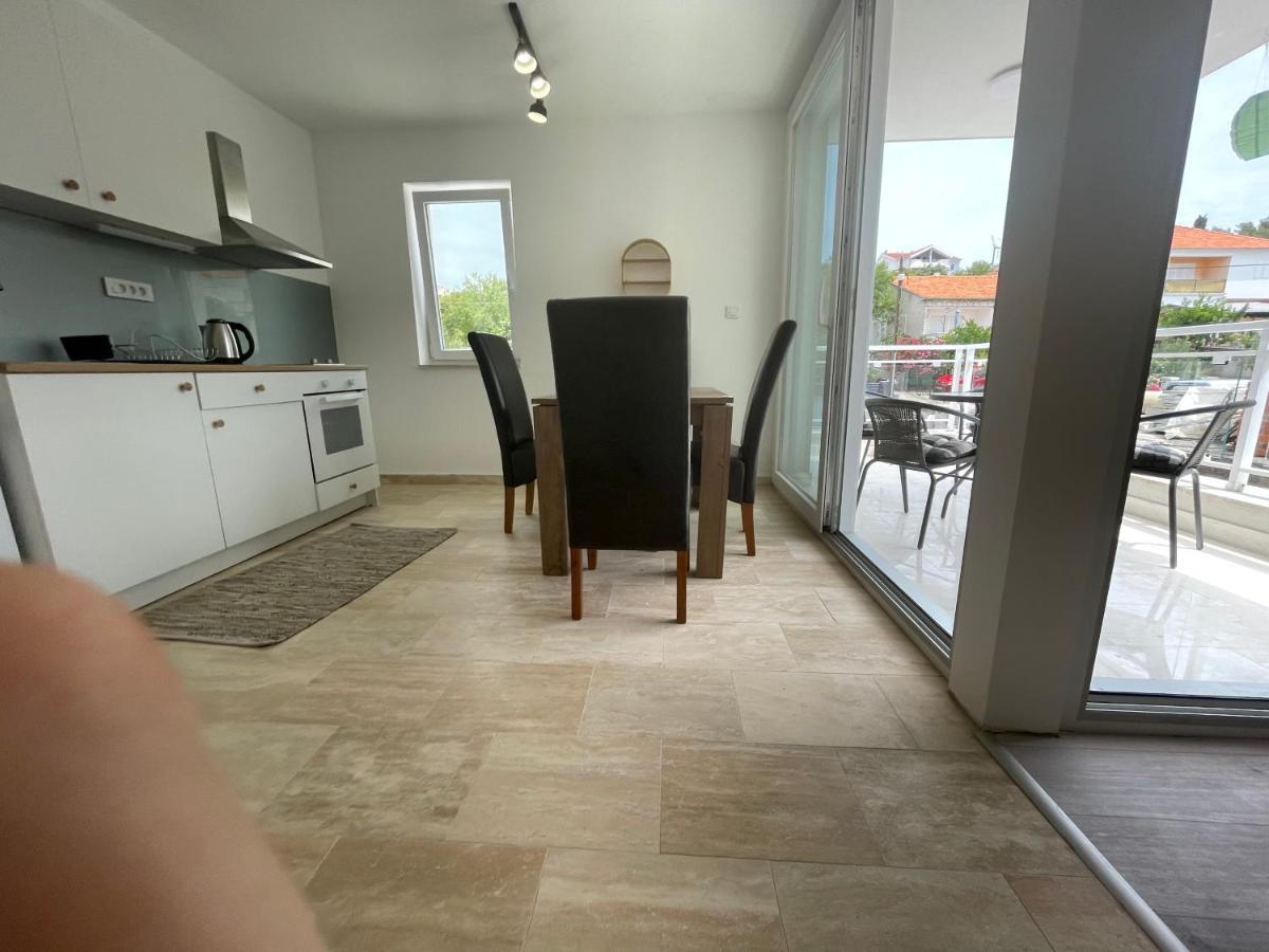 Vila Regina Apartment Paloma With Swimming Pool Jezera Εξωτερικό φωτογραφία