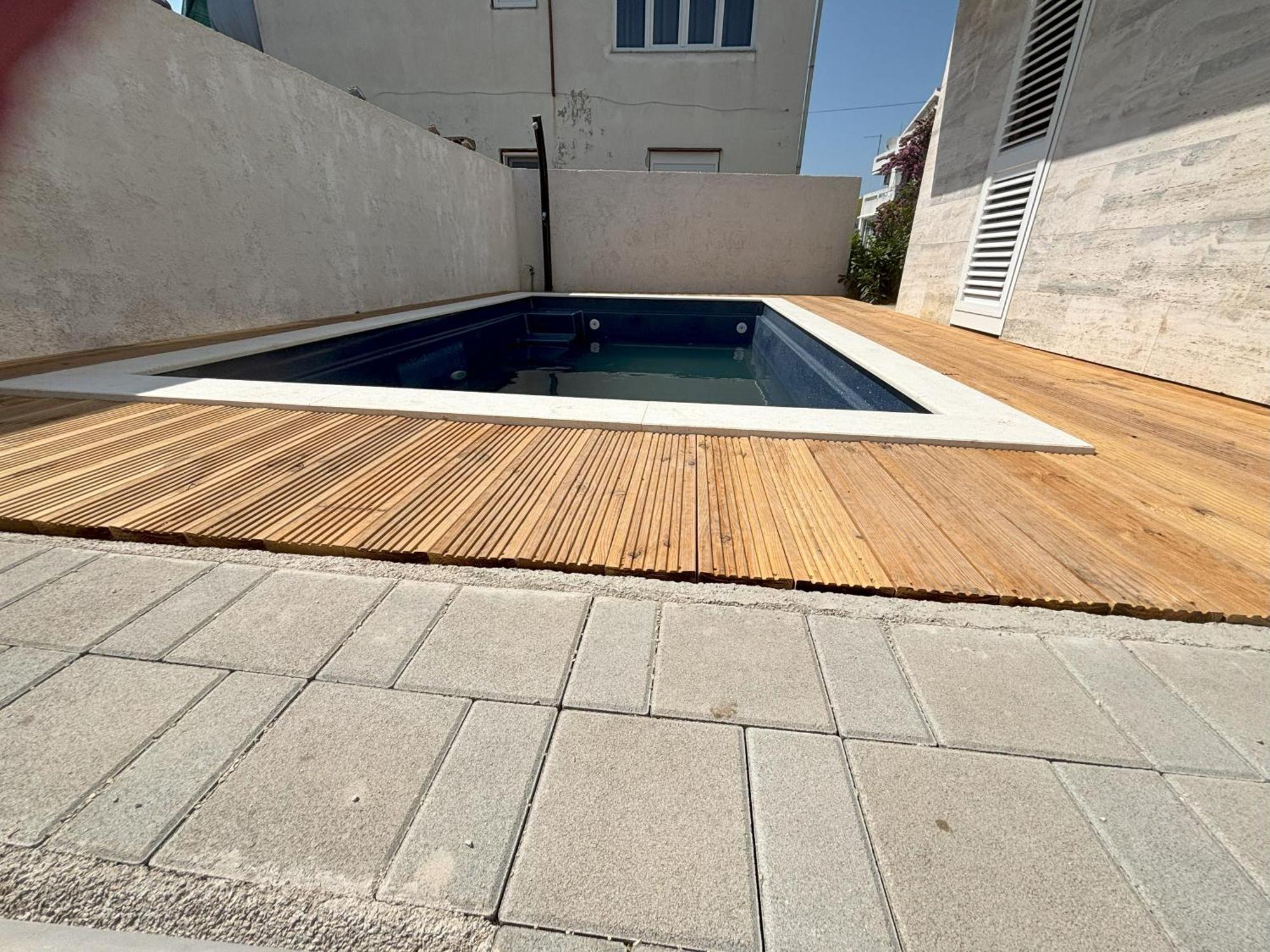 Vila Regina Apartment Paloma With Swimming Pool Jezera Εξωτερικό φωτογραφία