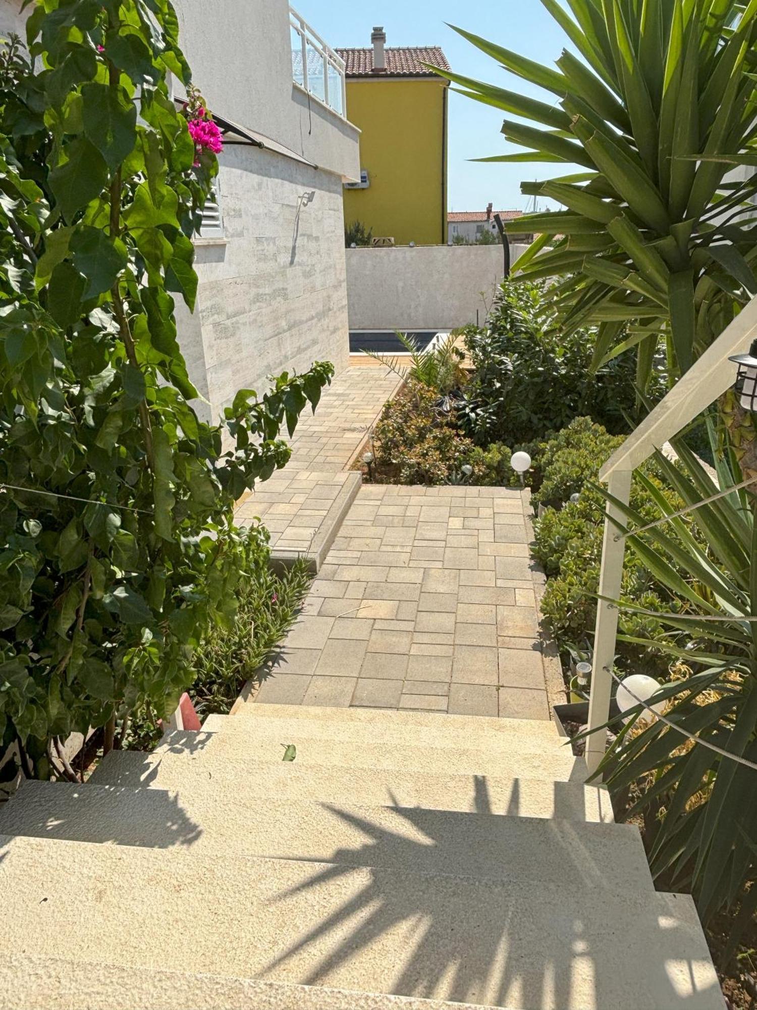 Vila Regina Apartment Paloma With Swimming Pool Jezera Εξωτερικό φωτογραφία
