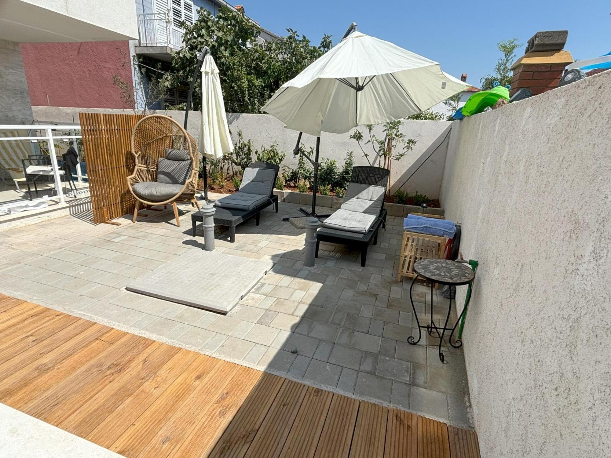 Vila Regina Apartment Paloma With Swimming Pool Jezera Εξωτερικό φωτογραφία